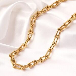 LONG 19–21” Gold Hardware Chain Necklace • U Link Chain